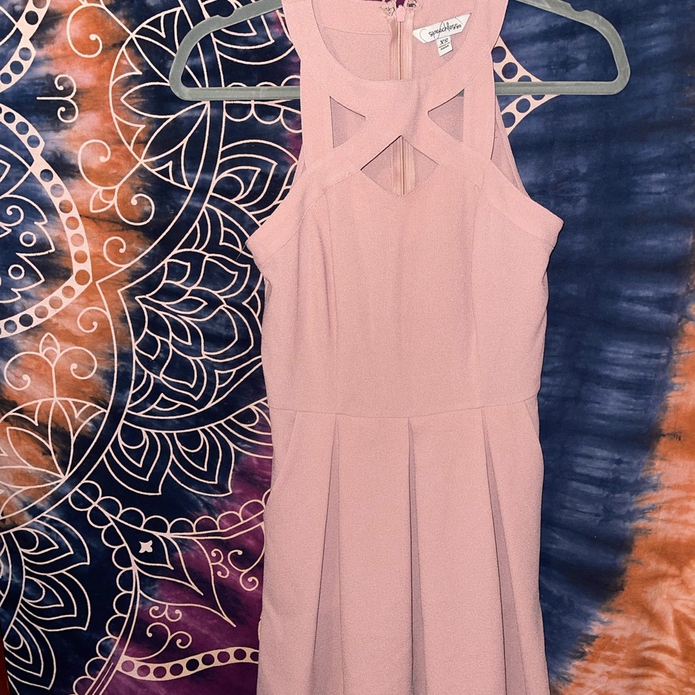 Woman’s Dress!